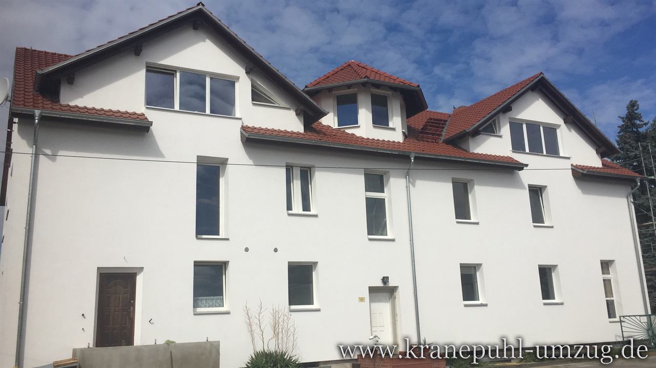 Bürogebäude mit der Disposition von Kranepuhl Transporte